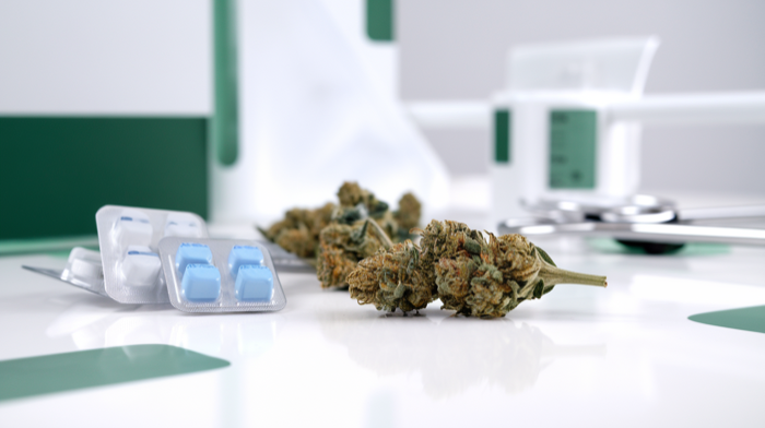 Cannabis Wechselwirkungen Medikamente: Was du beachten musst